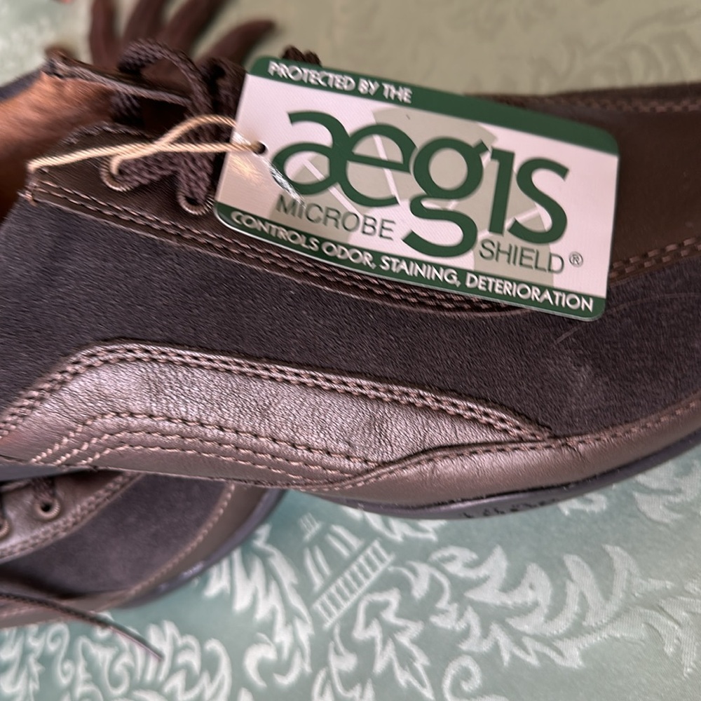 Taos Sneakers Womens Steady Brown 9 Leather Walking Shoe‎ Comfort Casual - Picture 2 of 8